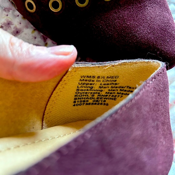 Suede flats nearly new Burgundy - Picture 4 of 4